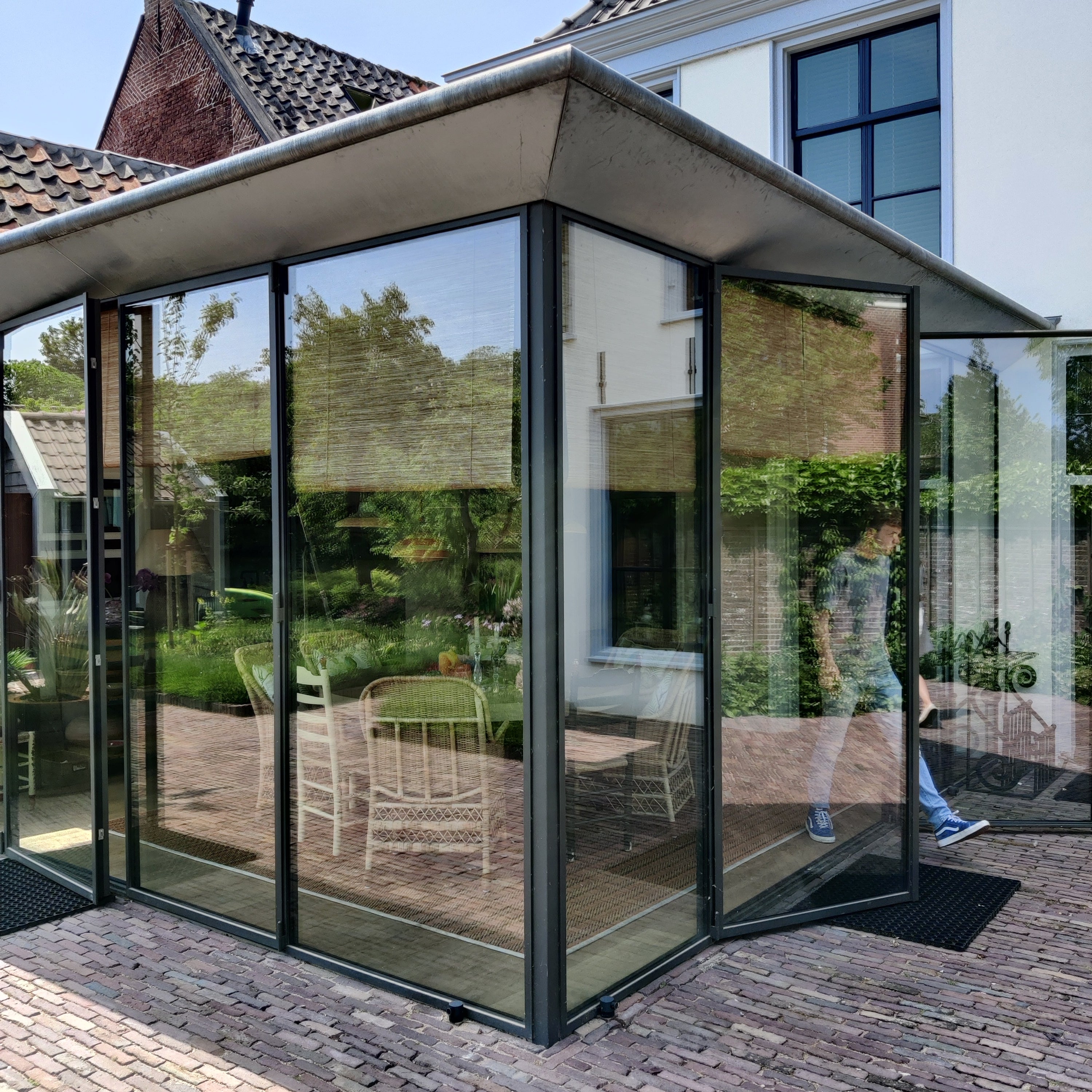 Rollupblinds, raambekleding serre, houten geweven blinds