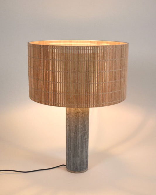 De San – Wood Lamp: Een Samensmelting van Architectuur, Design en Vakmanschap
