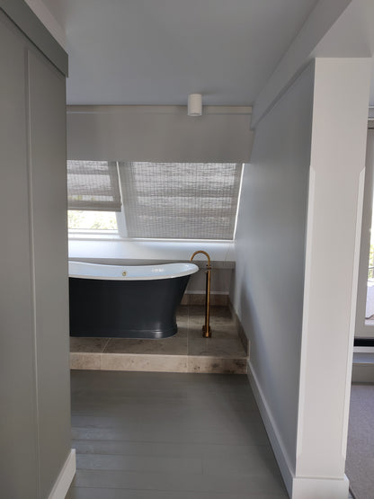 Bathroom blinds