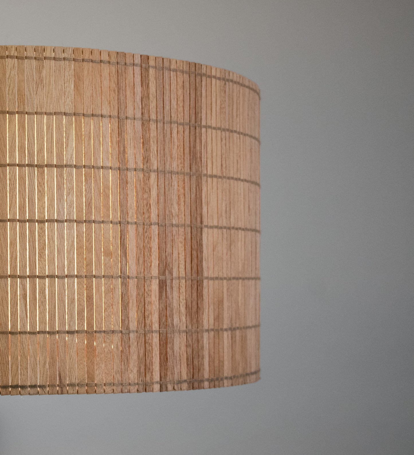 Baltex Lighting - horizontal - Okoume